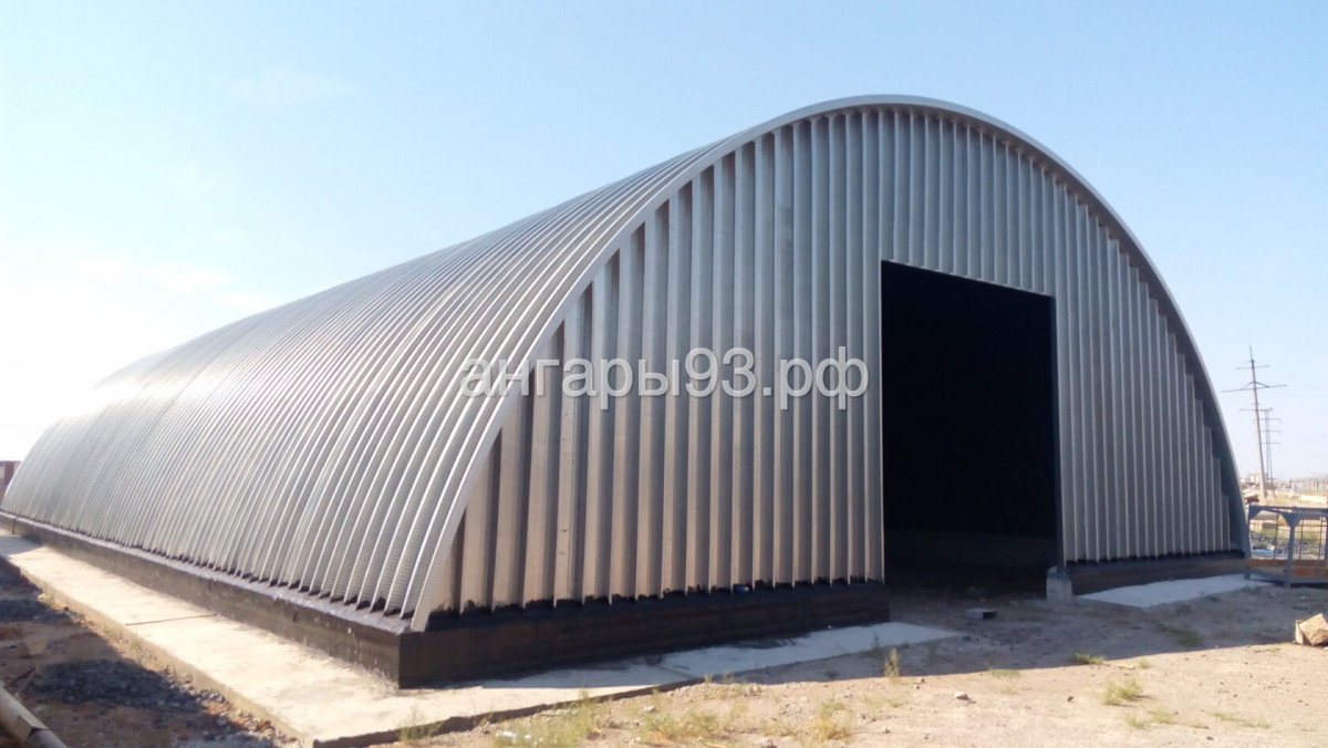 Kak-postroit-zernohranilishche